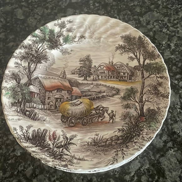 Ironstone Other - Staffordshire Yorkshire Multicolor
Ironstone English Dinner Plates (5)